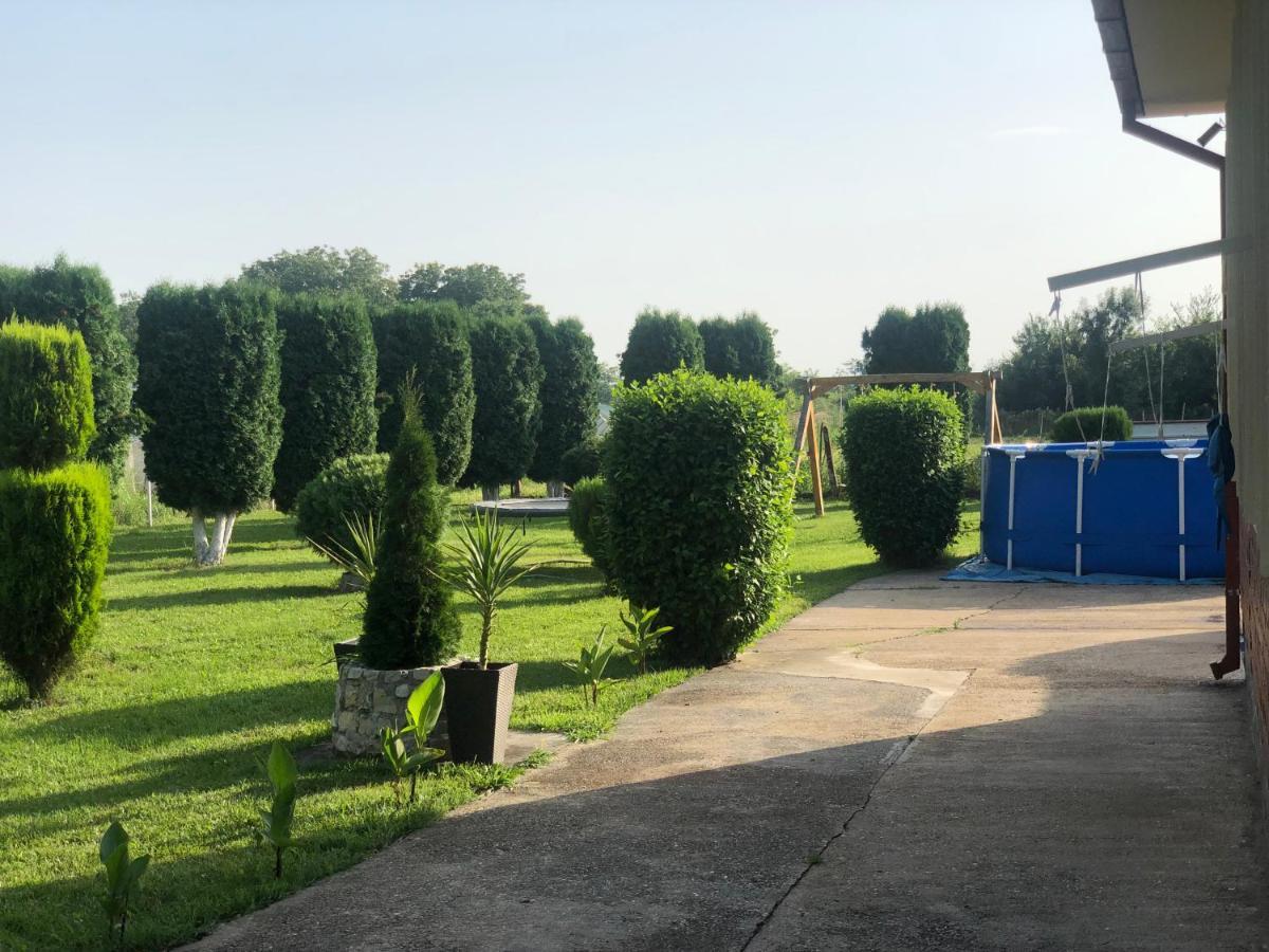 Apartmani Morava 54 Kocino Selo Екстер'єр фото