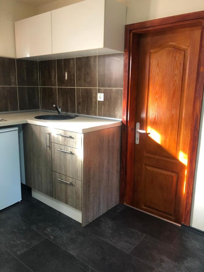 Apartmani Morava 54 Kocino Selo Екстер'єр фото